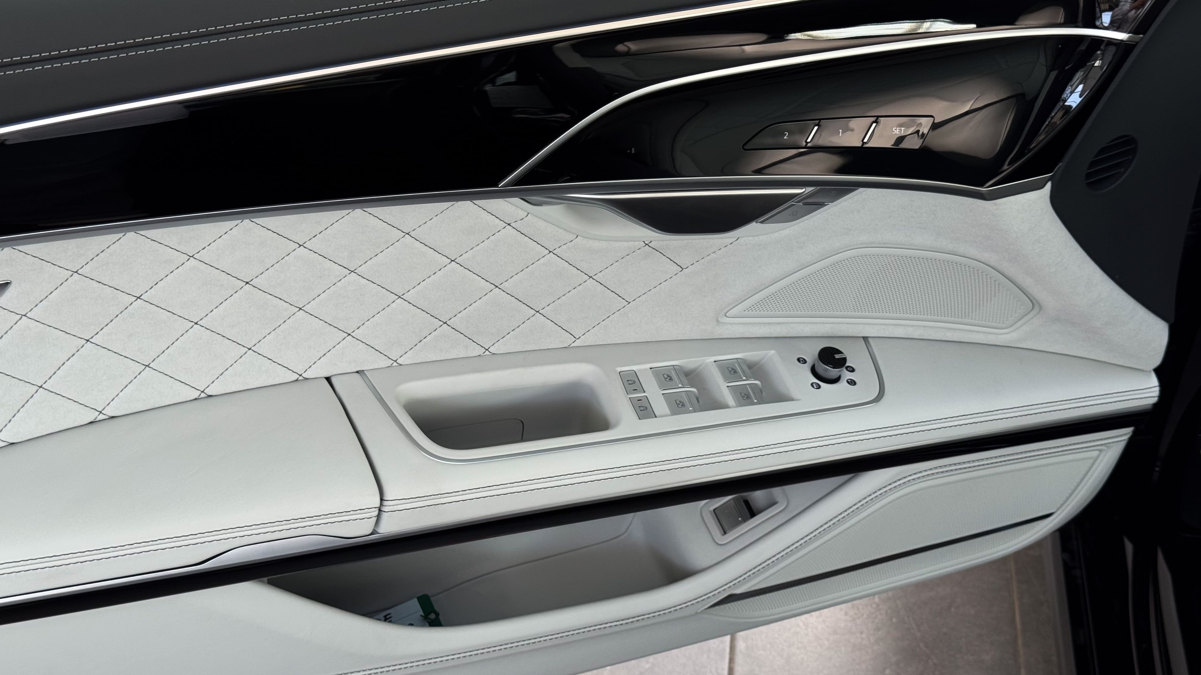 Зображення Audi A8 L 50 TDI quattro