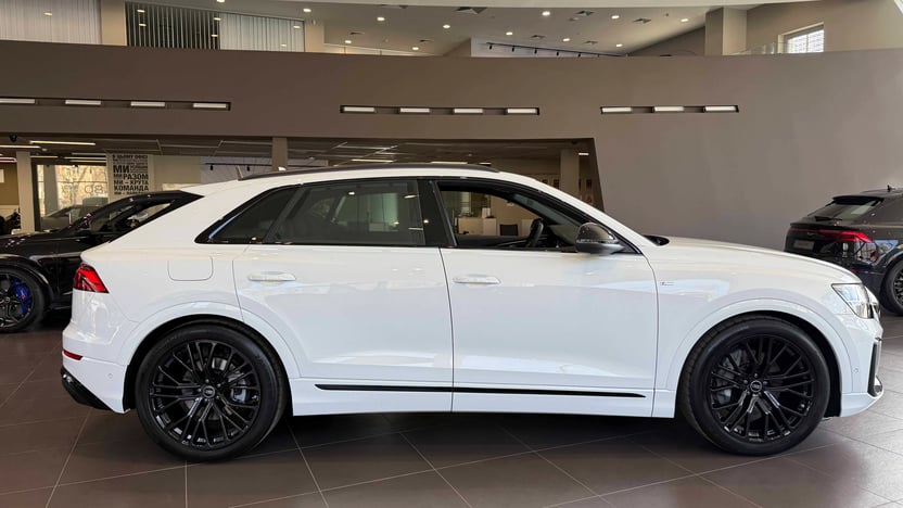 Зображення Audi Q8 50 TDI quattro