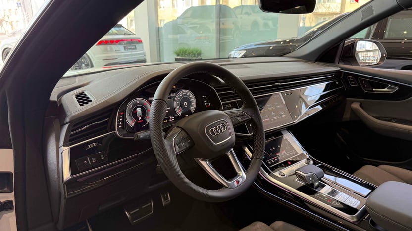 Зображення Audi Q8 50 TDI quattro