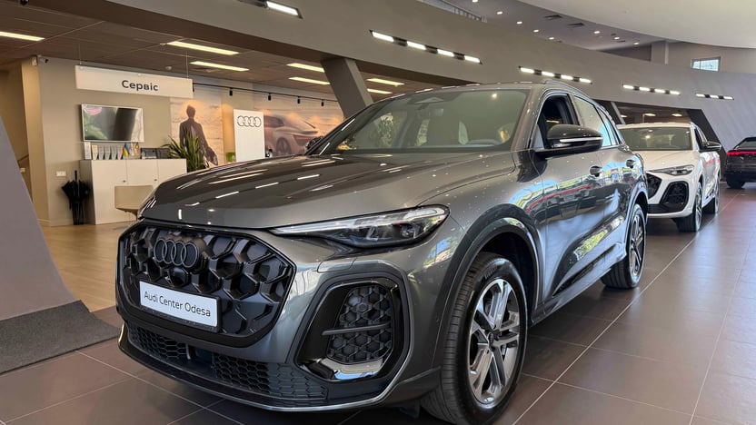 Зображення Audi Q5 SUV TDI quattro 150 kW