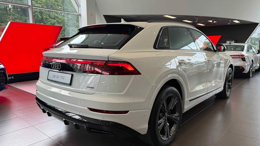 Зображення Audi Q8 50 TDI quattro