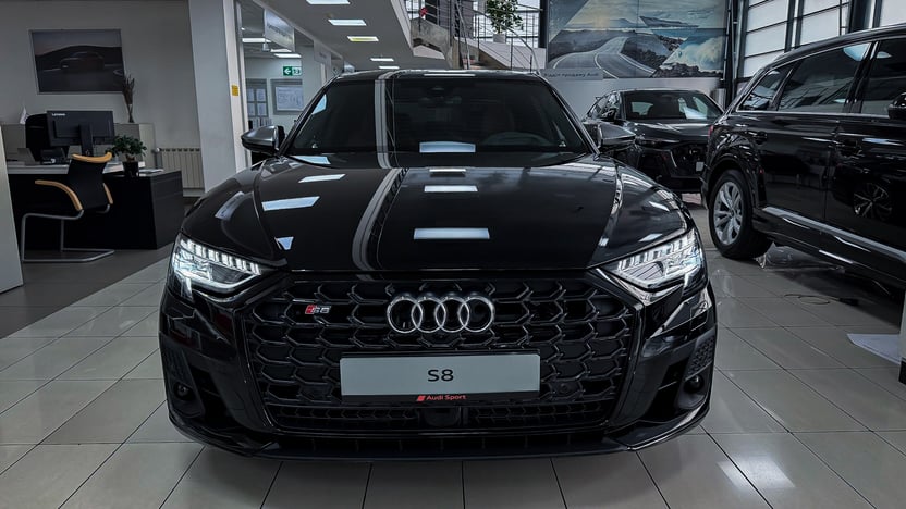 Зображення Audi S8 TFSI