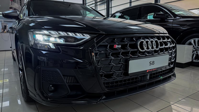Зображення Audi S8 TFSI