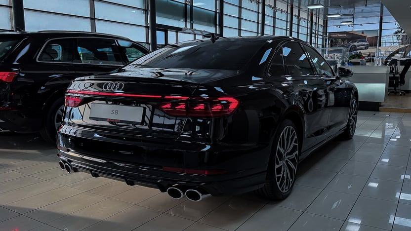 Зображення Audi S8 TFSI