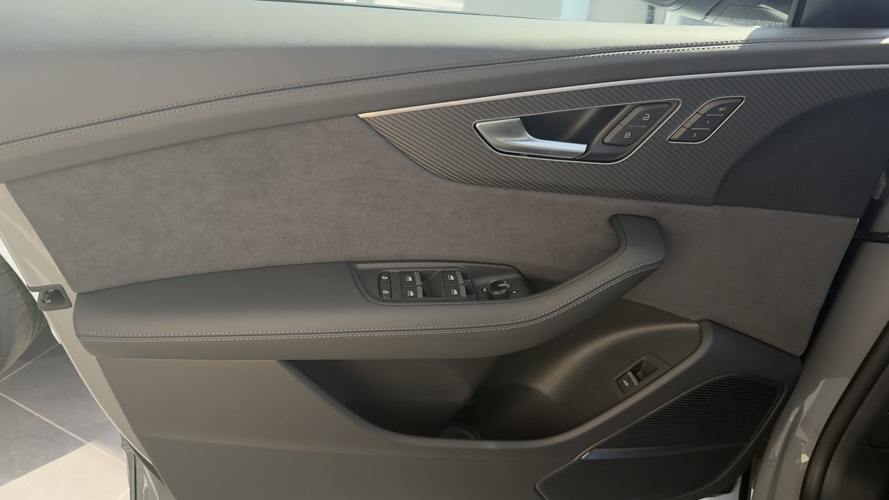 Зображення Audi RS Q8 performance
