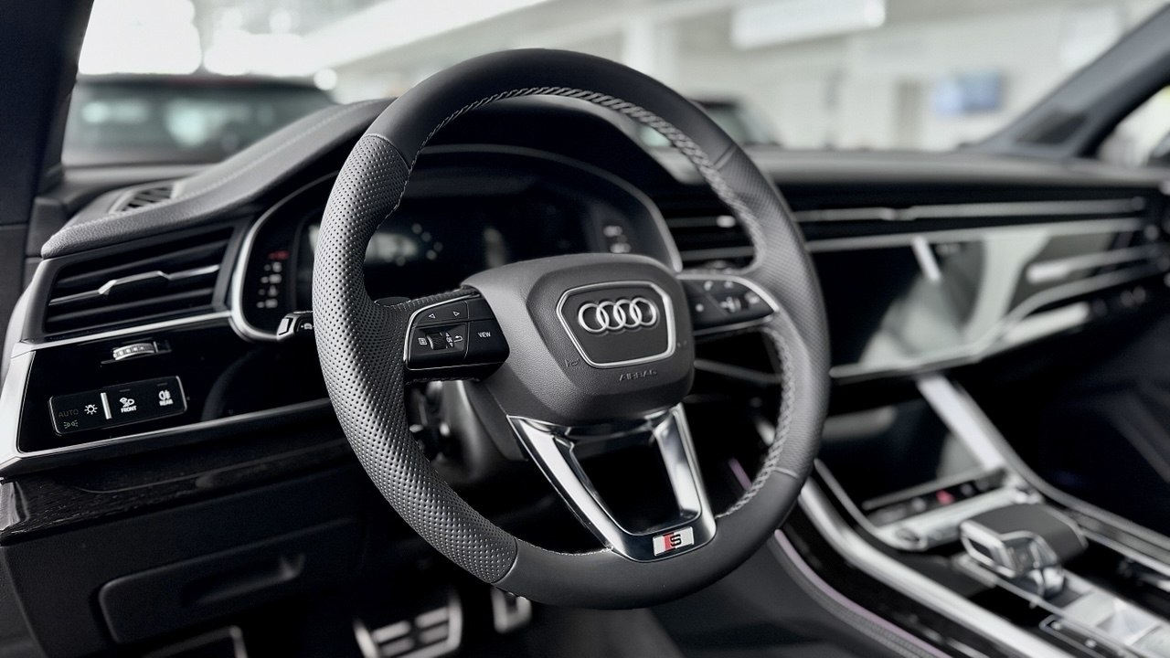 Зображення Audi Q7 50 TDI quattro S line