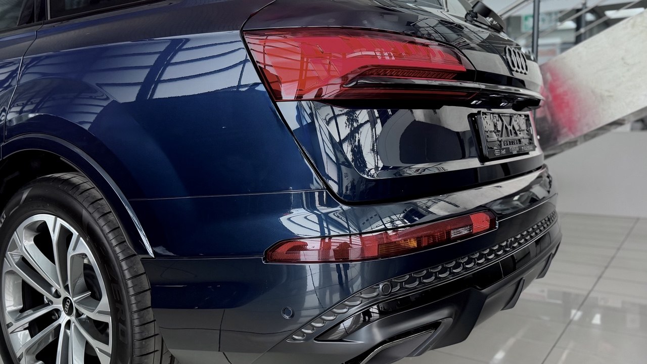 Зображення Audi Q7 50 TDI quattro S line