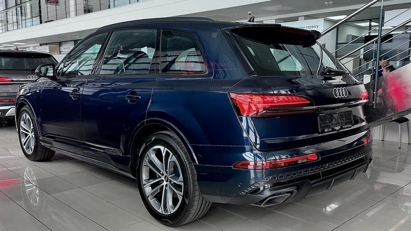 Зображення Audi Q7 50 TDI quattro S line