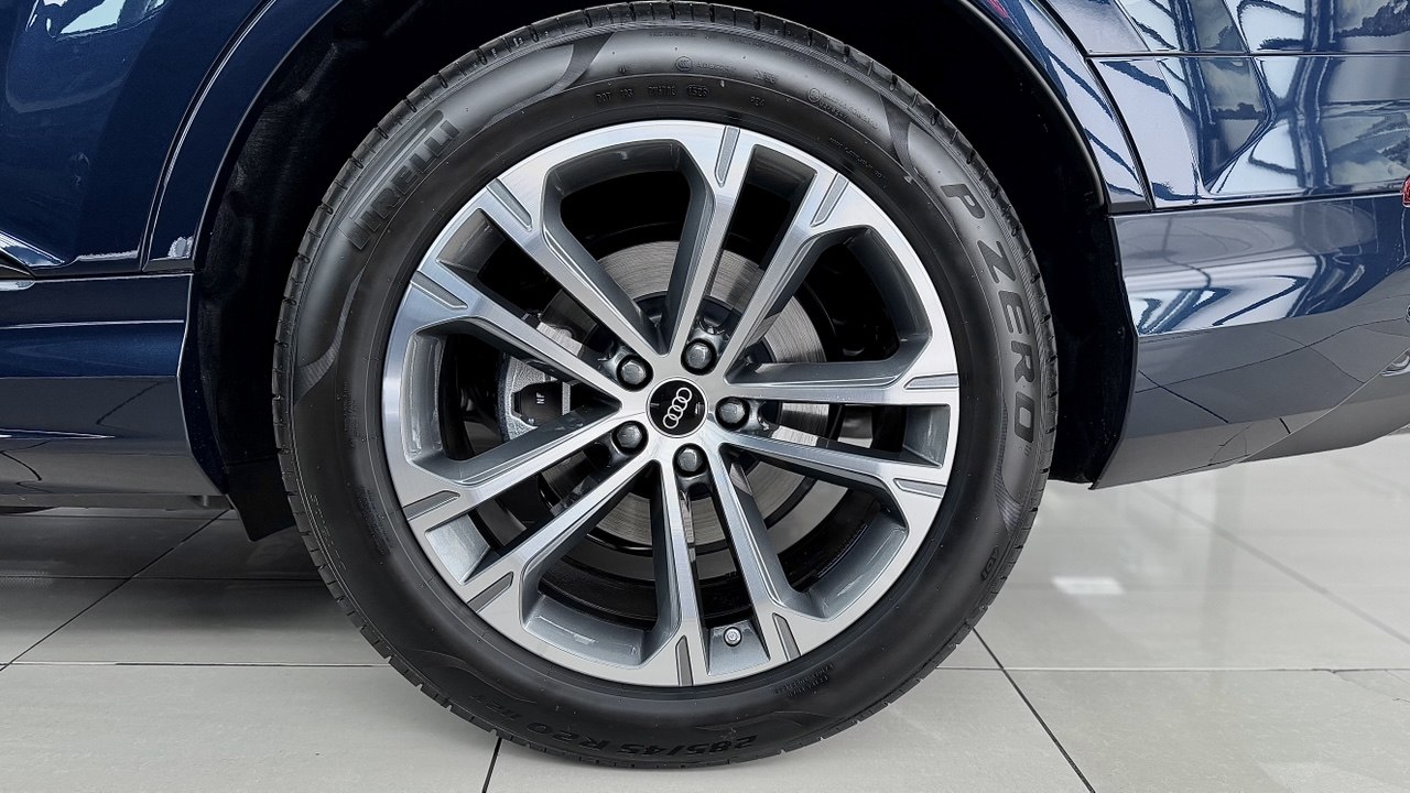 Зображення Audi Q7 50 TDI quattro S line