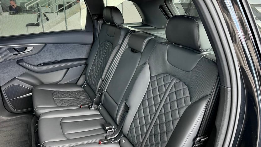 Зображення Audi Q7 50 TDI quattro S line