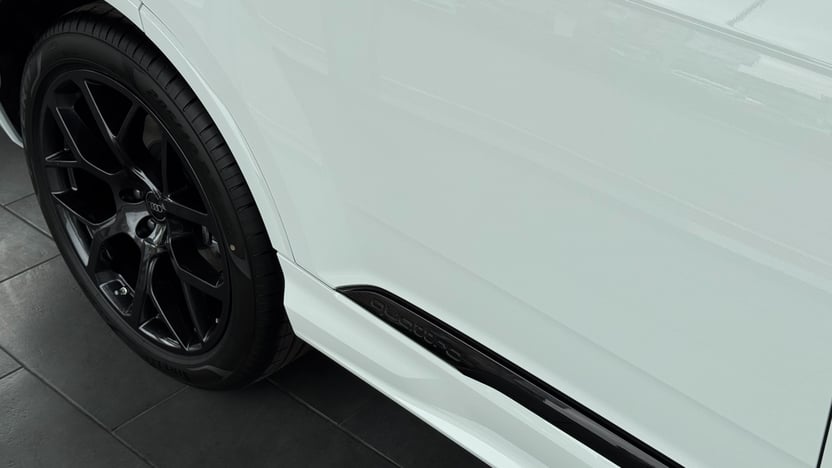 Зображення Audi Q7 50 TDI quattro S line
