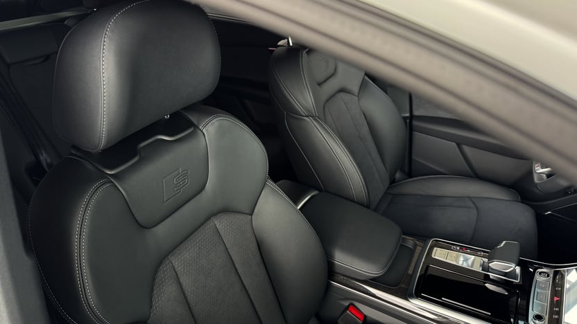 Зображення Audi Q7 50 TDI quattro S line