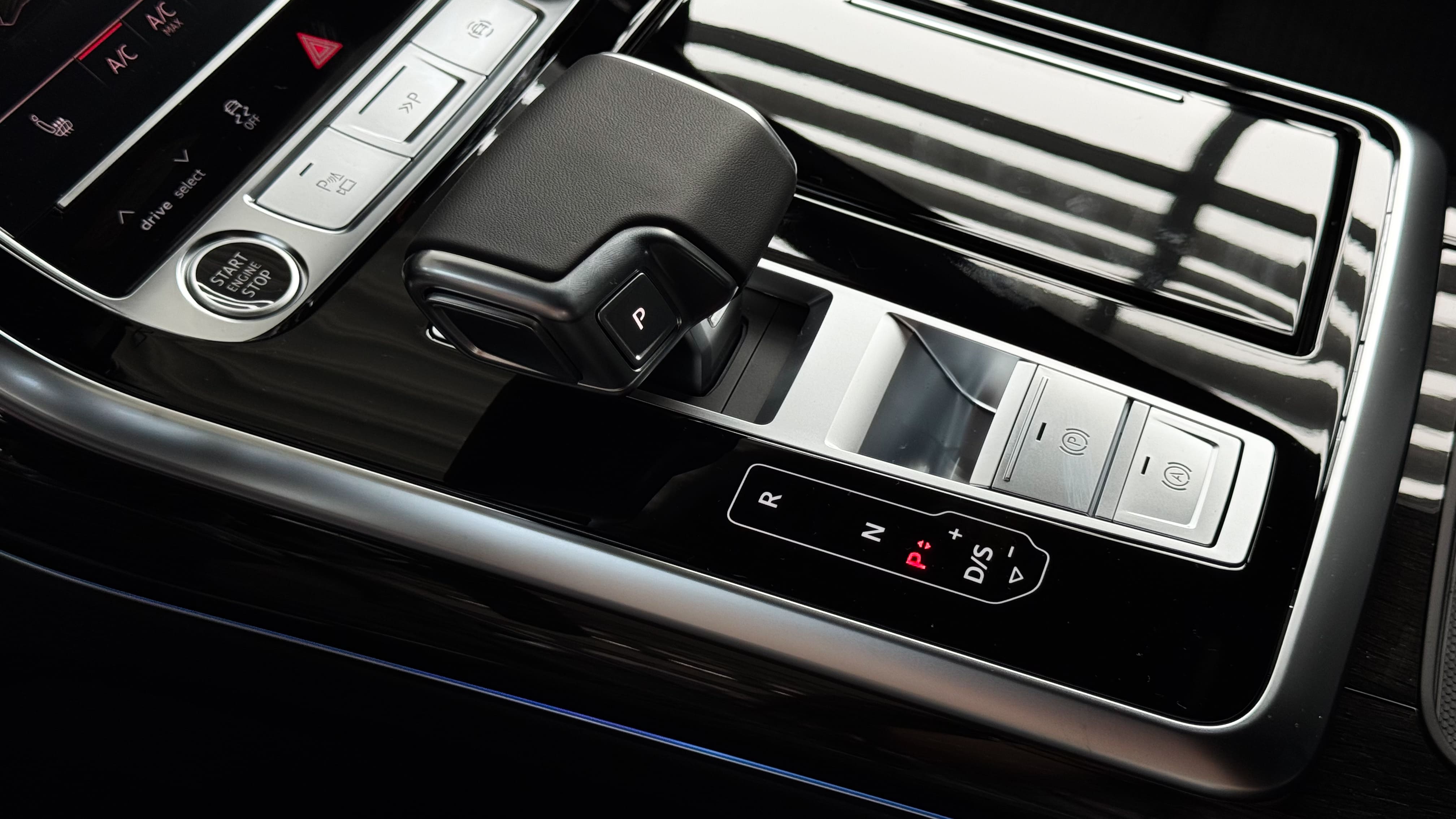 Зображення Audi Q7 50 TDI quattro S line