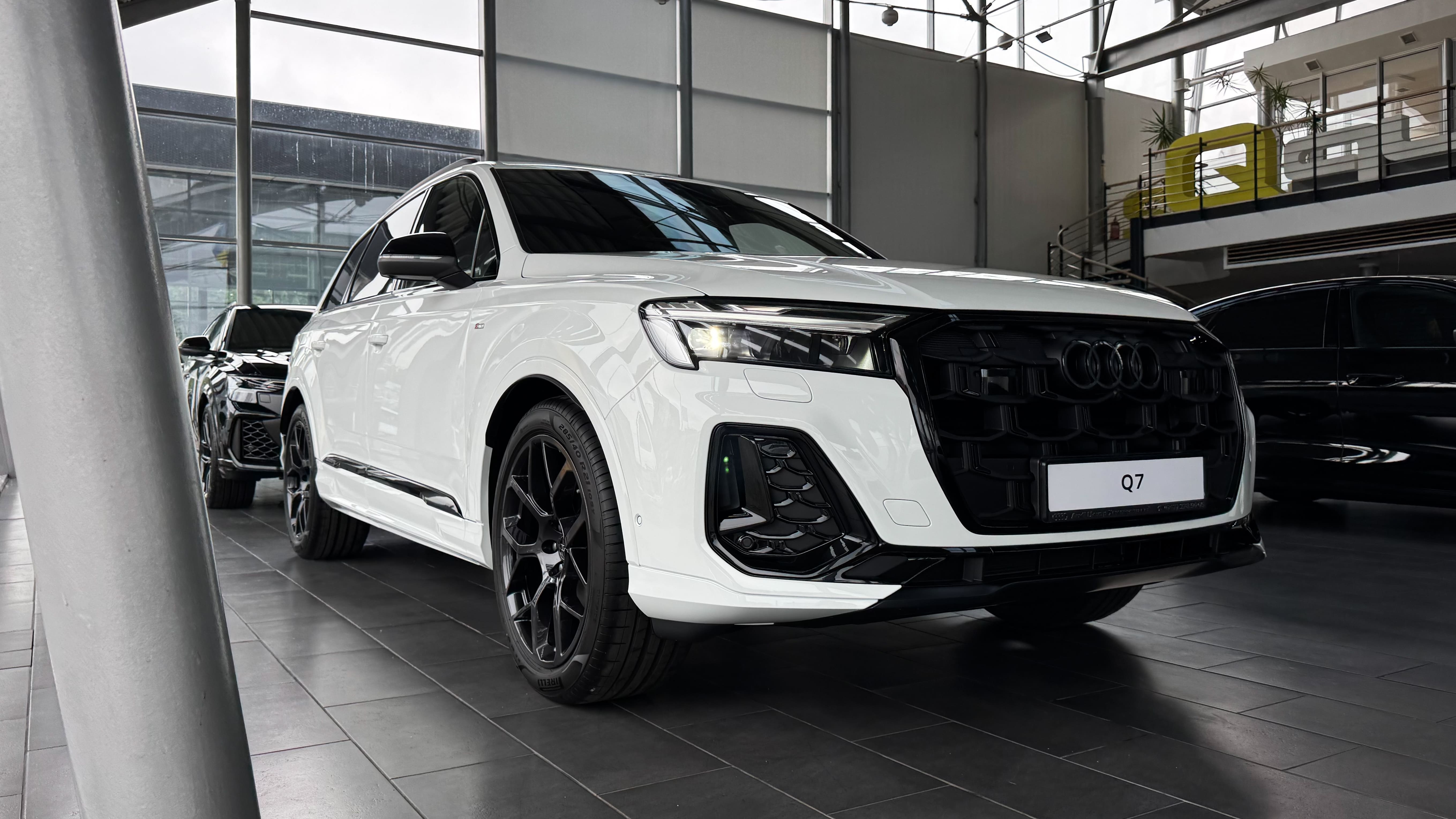 Зображення Audi Q7 50 TDI quattro S line
