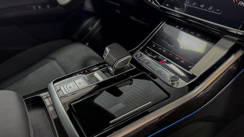 Зображення Audi Q8 50 TDI quattro