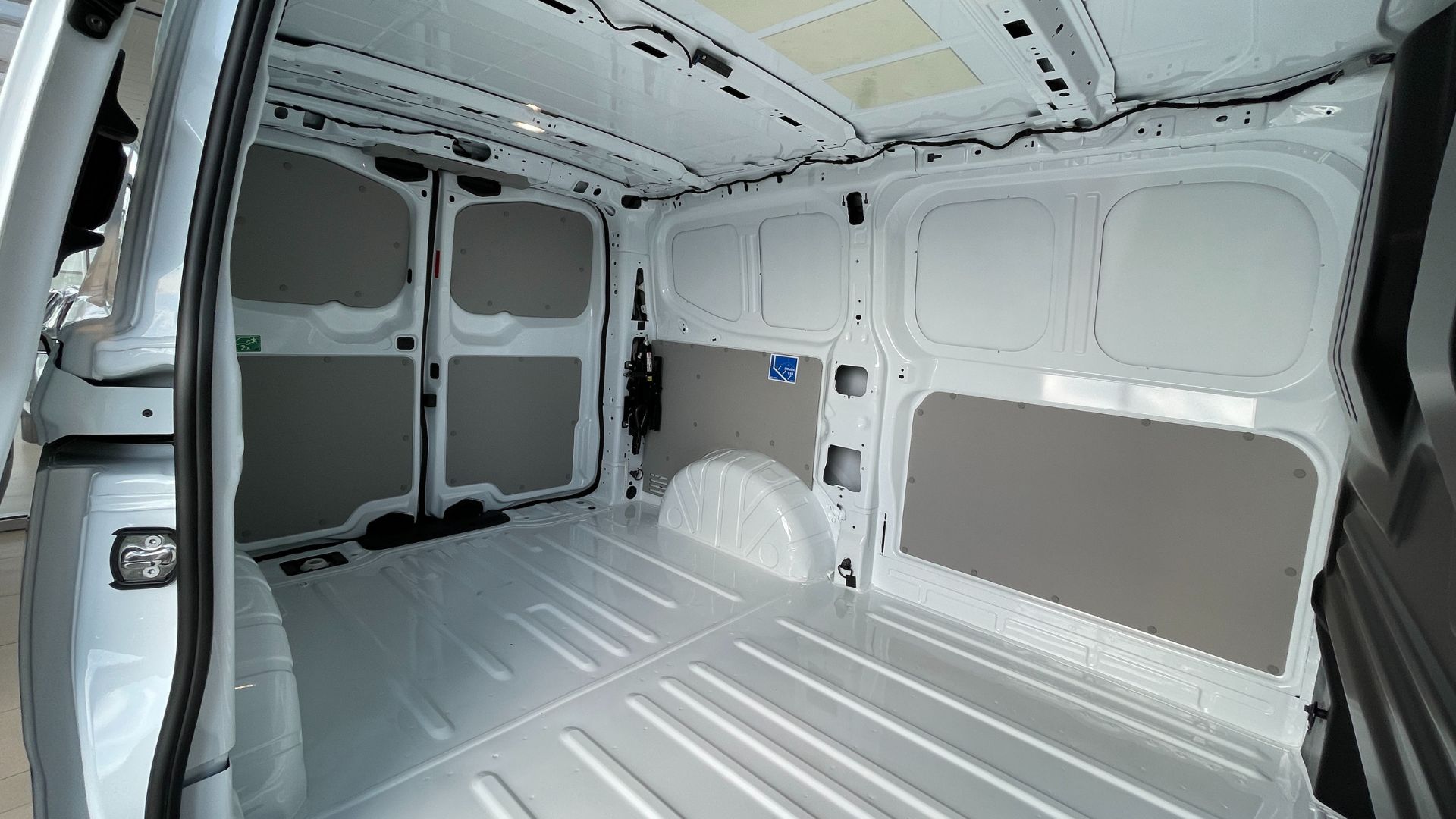 Зображення Transporter Kasten PRO L1H1