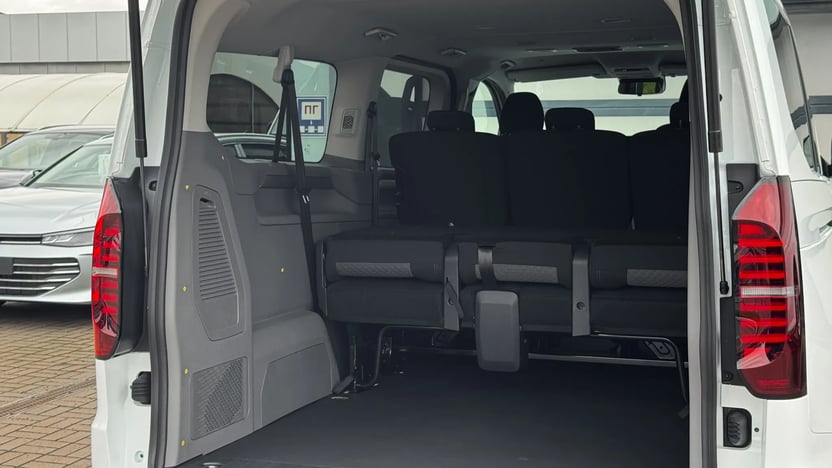 Зображення T7 Caravelle Life Long