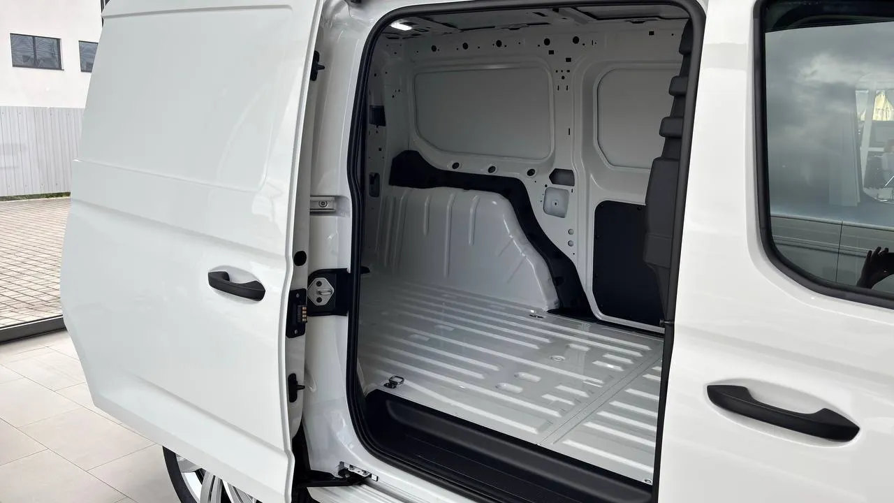 Зображення Caddy Cargo Maxi PRO