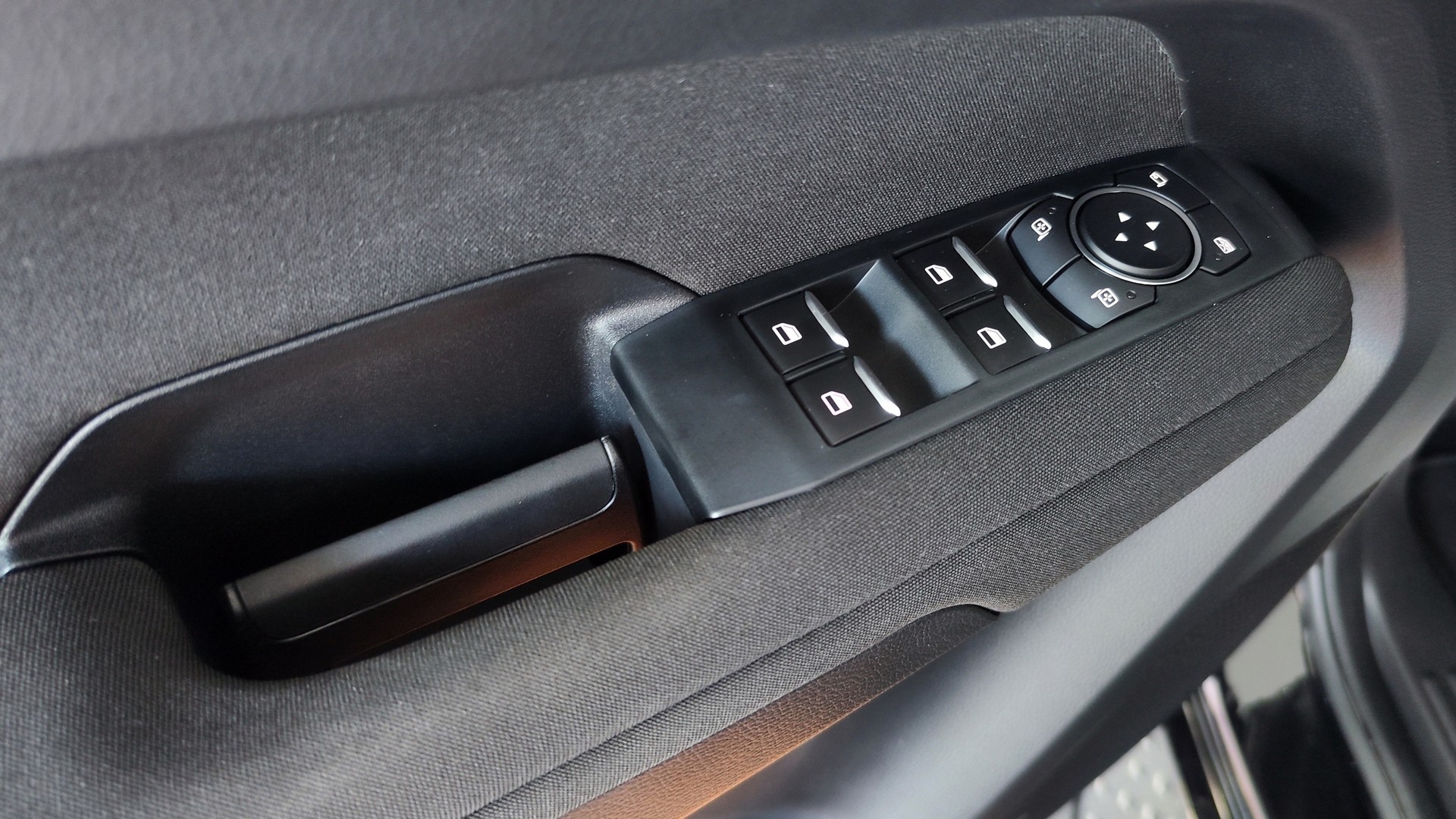 Зображення Amarok Life PREMIUM TDI 4MOTION