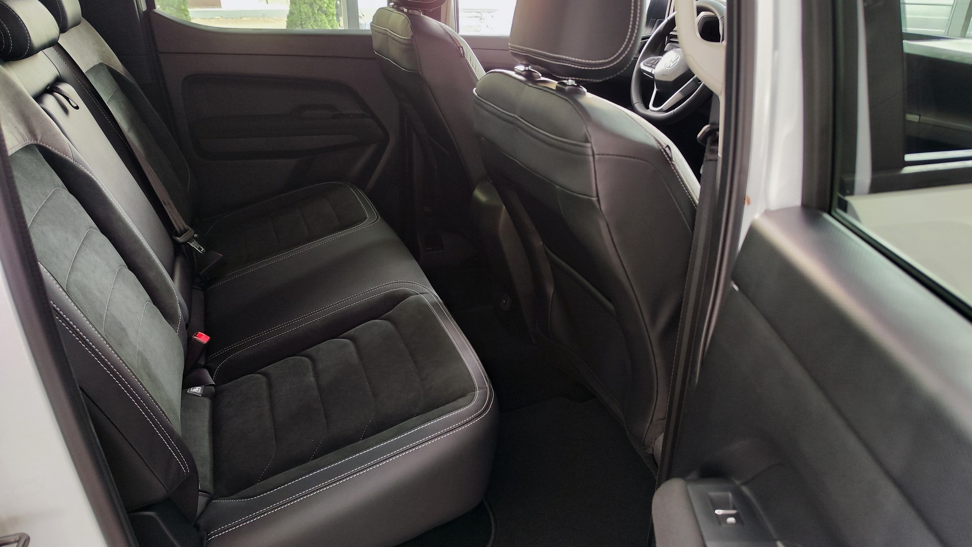 Зображення Amarok Life PREMIUM TDI 4MOTION