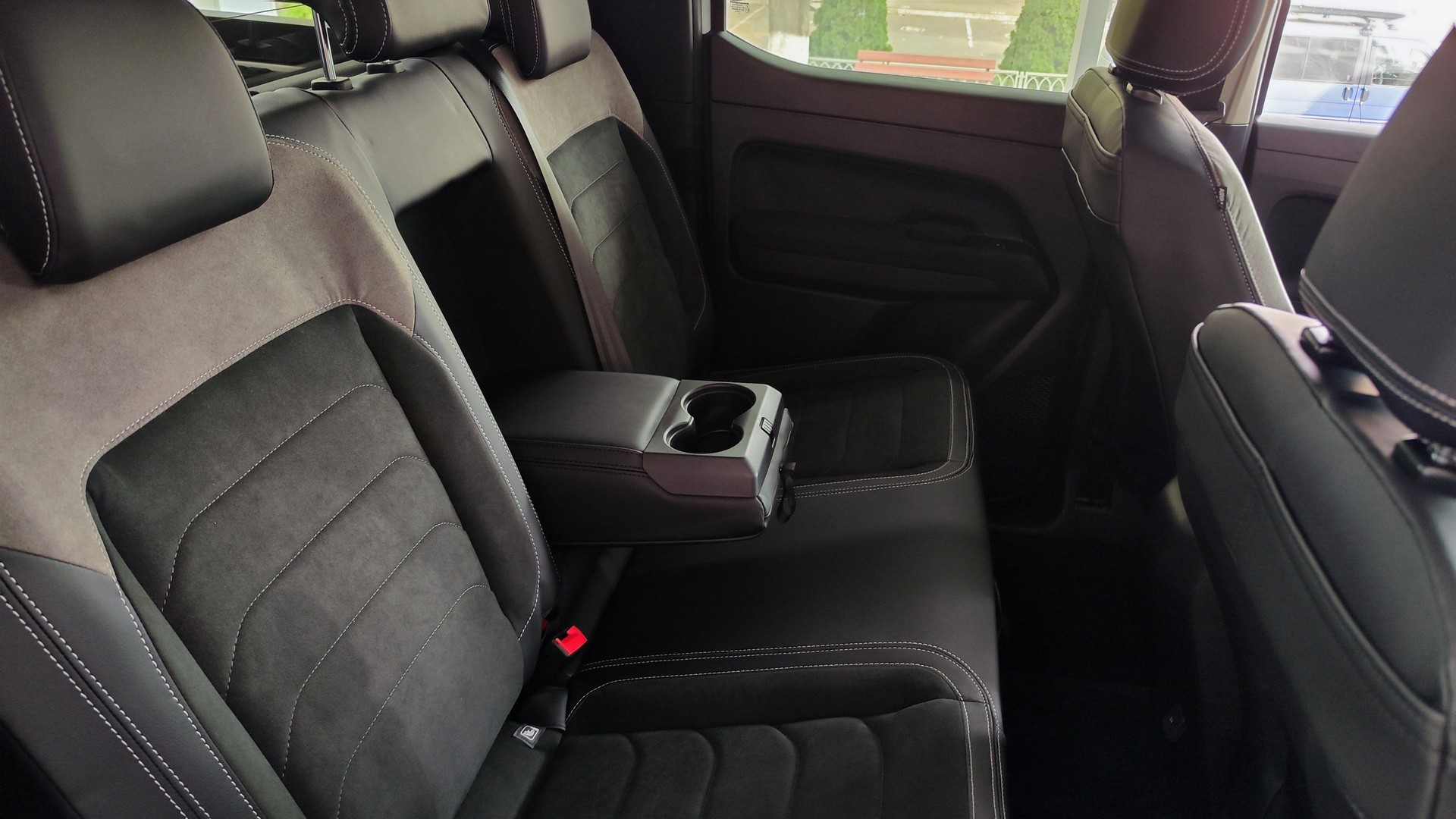 Зображення Amarok Life PREMIUM TDI 4MOTION