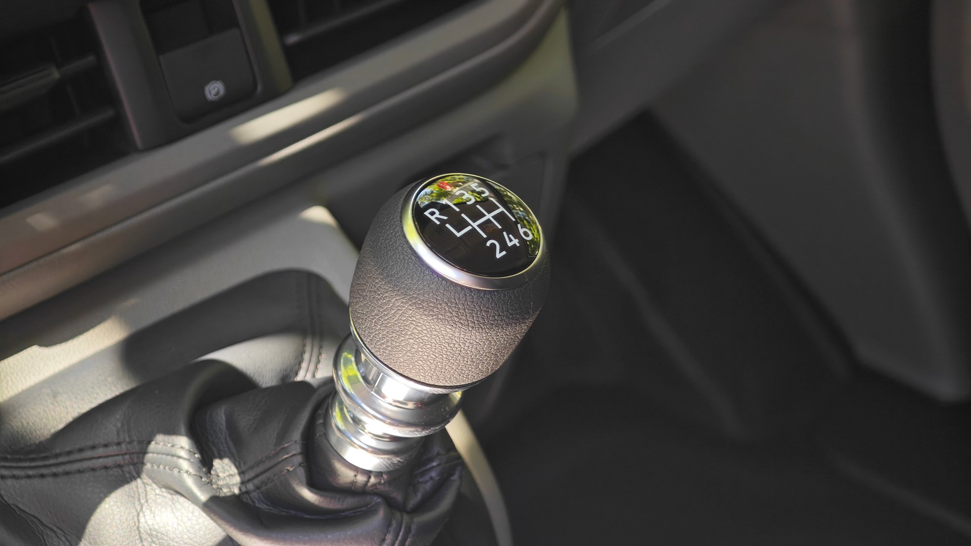 Зображення Transporter Kasten PRO L2H1