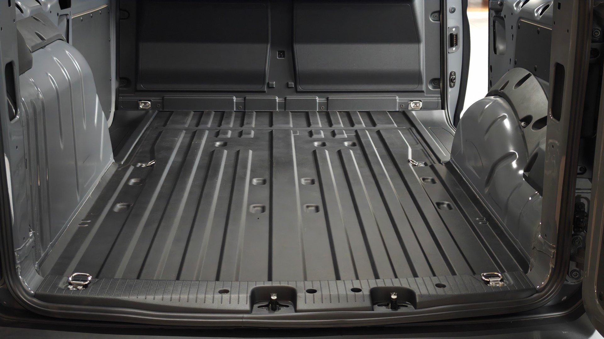 Зображення Caddy Cargo Maxi PRO