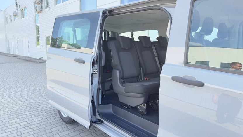 Зображення Transporter Kombi CITY L2H1