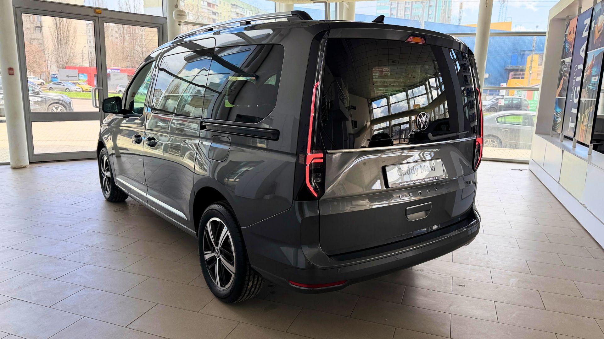 Зображення Caddy PREMIUM Maxi