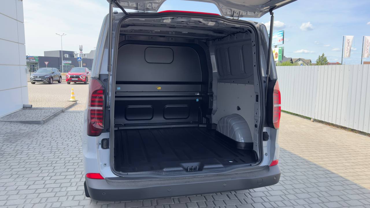 Зображення Transporter Van Plus PRO L2H1 4MOTION