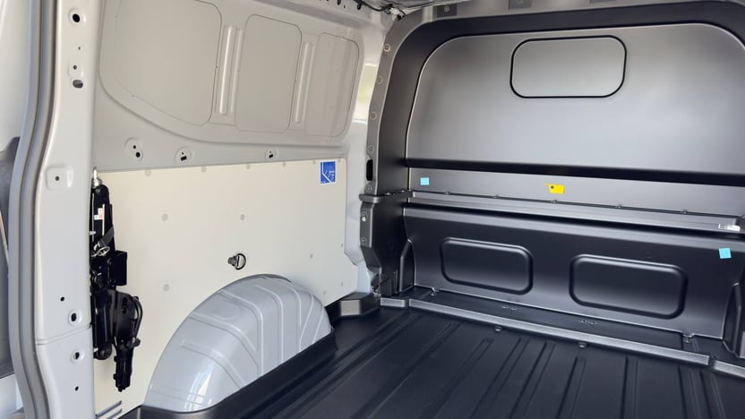 Зображення Transporter Van Plus PRO L2H1 4MOTION