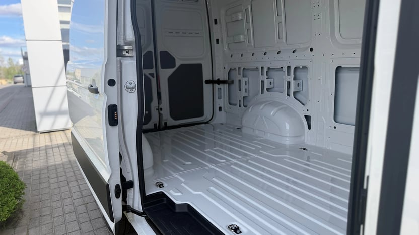 Зображення Crafter 35 Kasten PRO L3H3