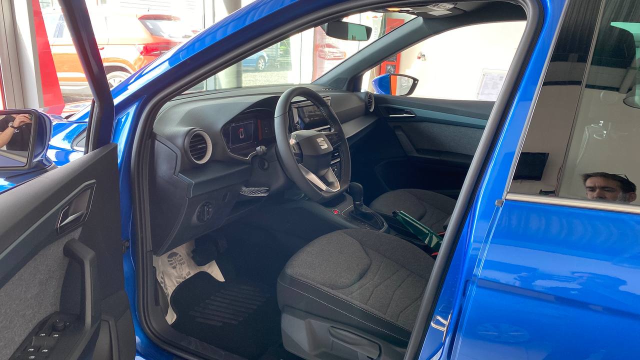 Зображення Arona Xperience 1.6 MPI AG