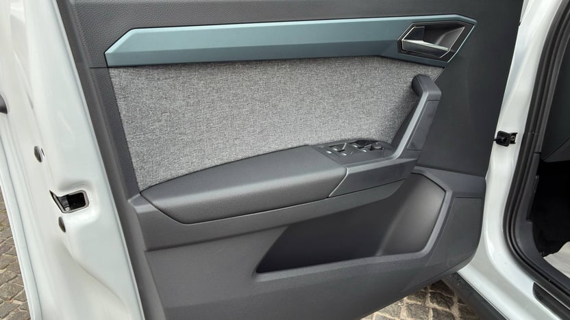 Зображення Arona Xperience 1.6 MPI AG