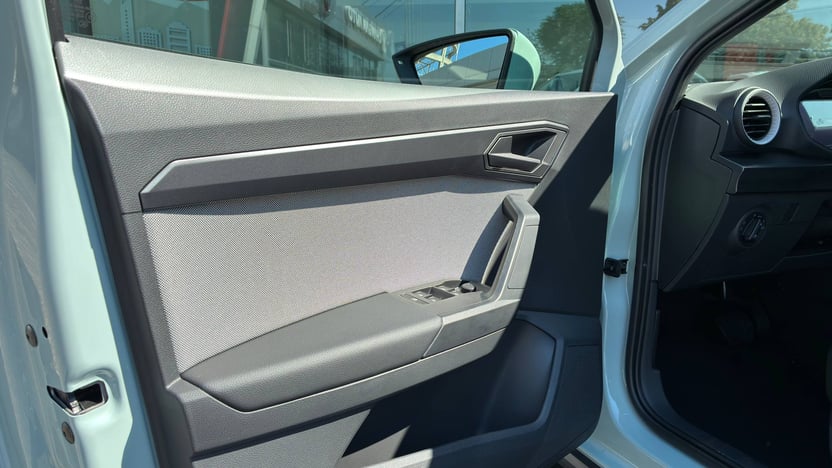 Зображення Arona FR 1.6 MPI 81 кВт AG