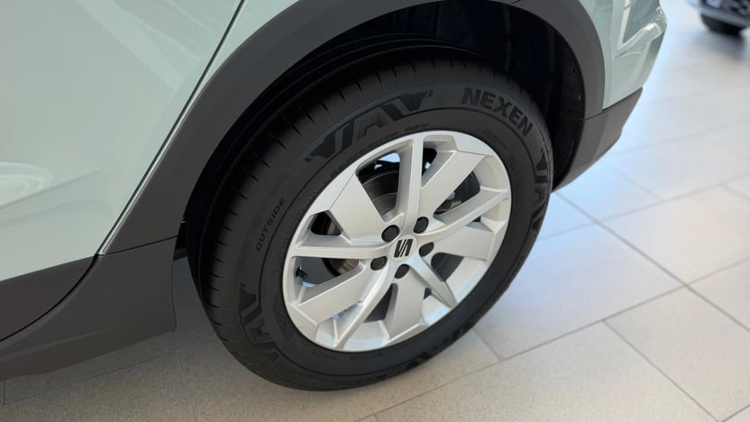 Зображення Arona FR 1.6 MPI 81 кВт AG