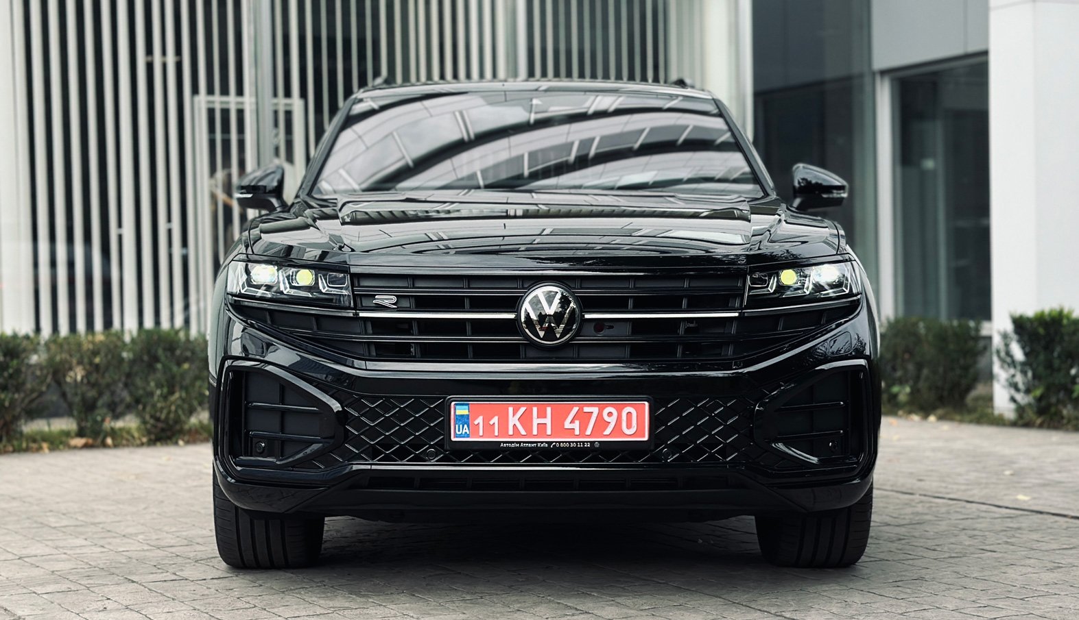 Новий Touareg R-Line Platinum 3.0 V6 TDI