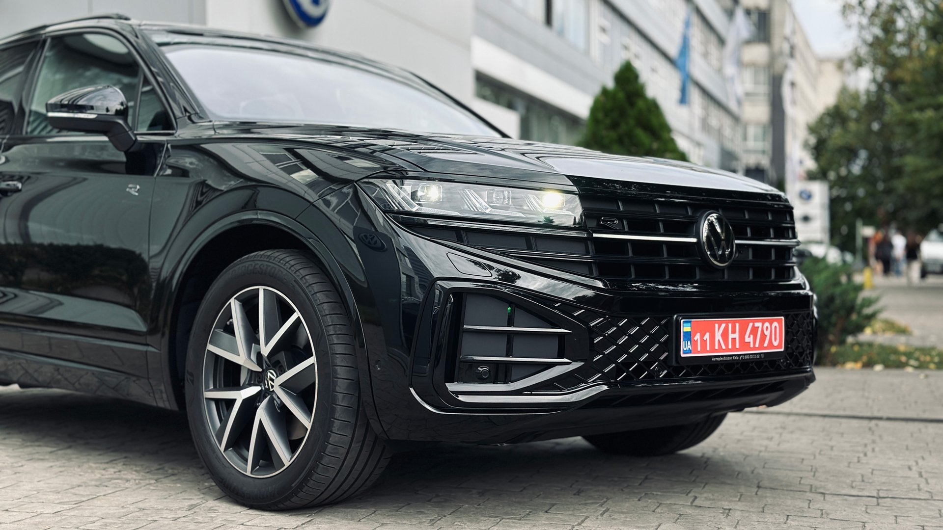 Новий Touareg R-Line Platinum 3.0 V6 TDI