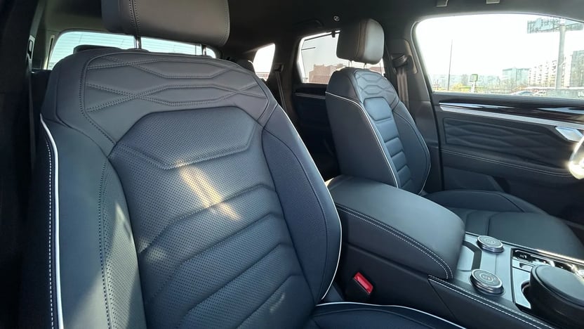 Зображення Touareg R-Line Platinum 3.0 V6 TDI