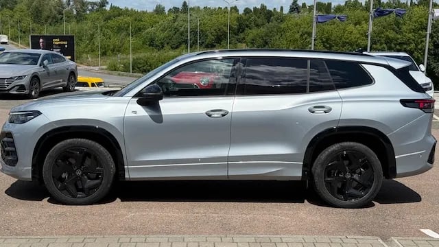 Зображення Новий Tayron R-Line 2.0 TSI 4MOTION