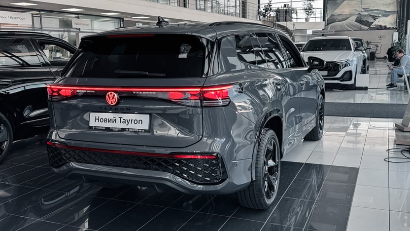 Зображення Новий Tayron R-Line 2.0 TSI 4MOTION