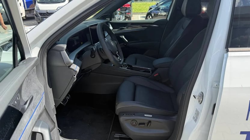 Зображення Новий Tayron R-Line 2.0 TDI 4MOTION