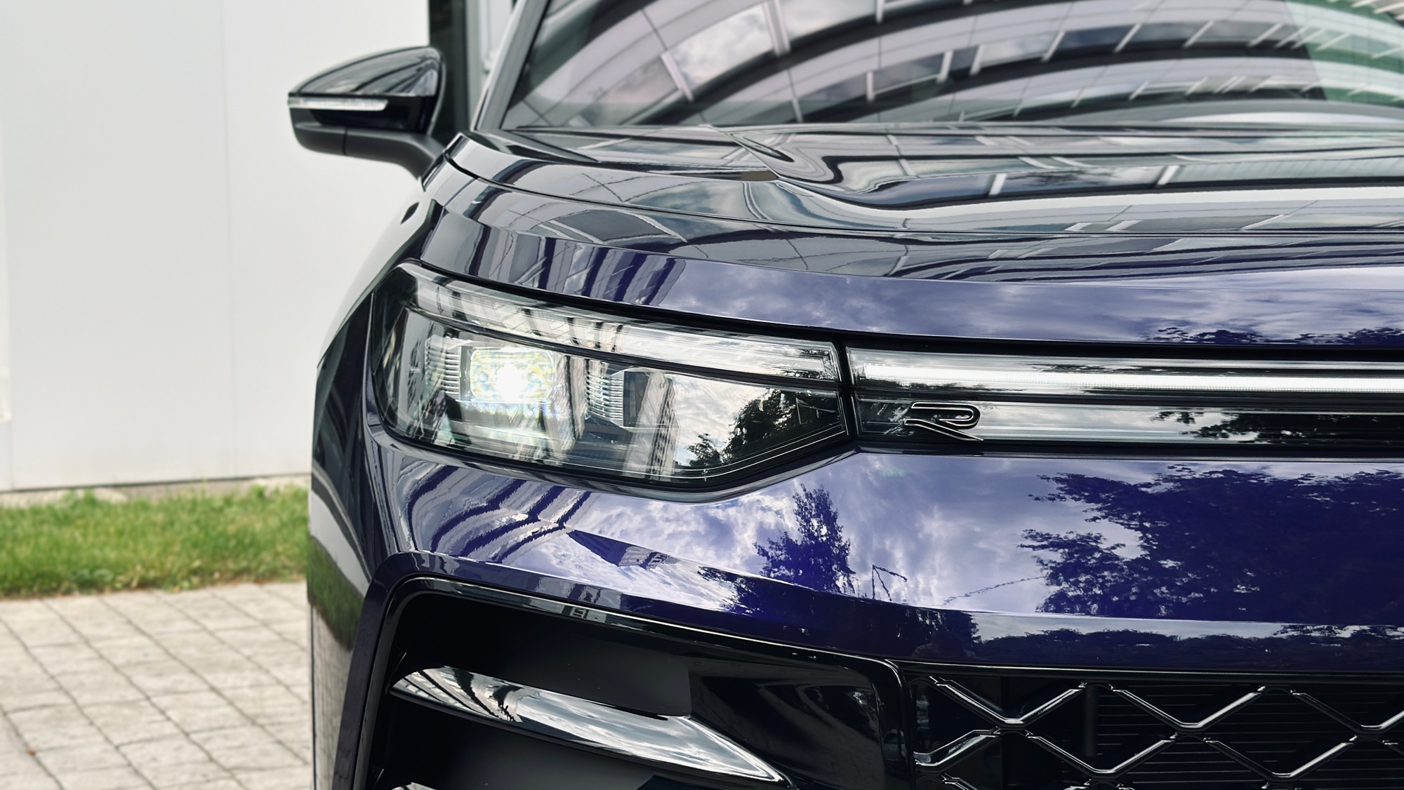 Зображення Новий Tayron R-Line 2.0 TDI 4MOTION