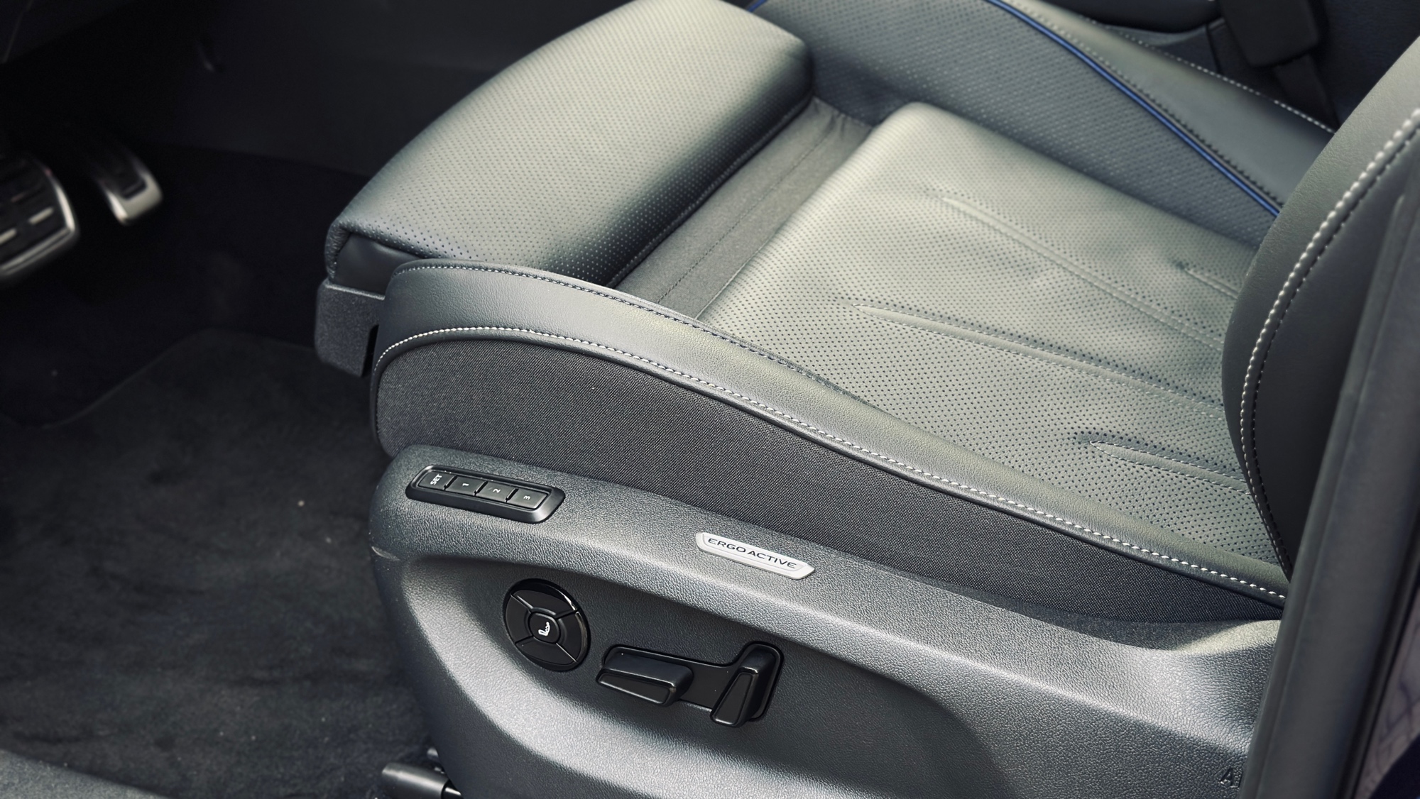 Зображення Новий Tayron R-Line 2.0 TDI 4MOTION