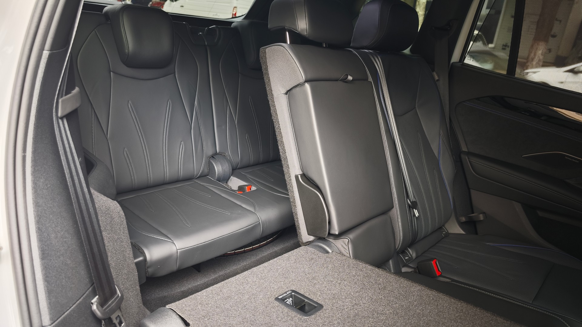 Зображення Новий Tayron R-Line 2.0 TDI 4MOTION