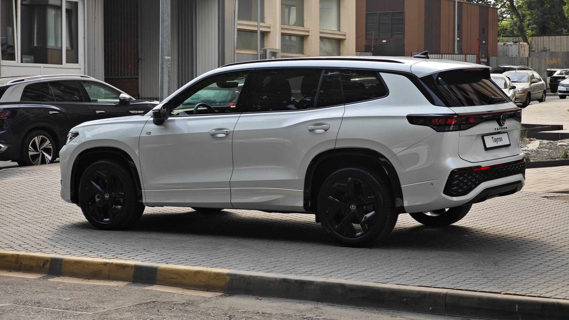 Зображення Новий Tayron R-Line 2.0 TDI 4MOTION