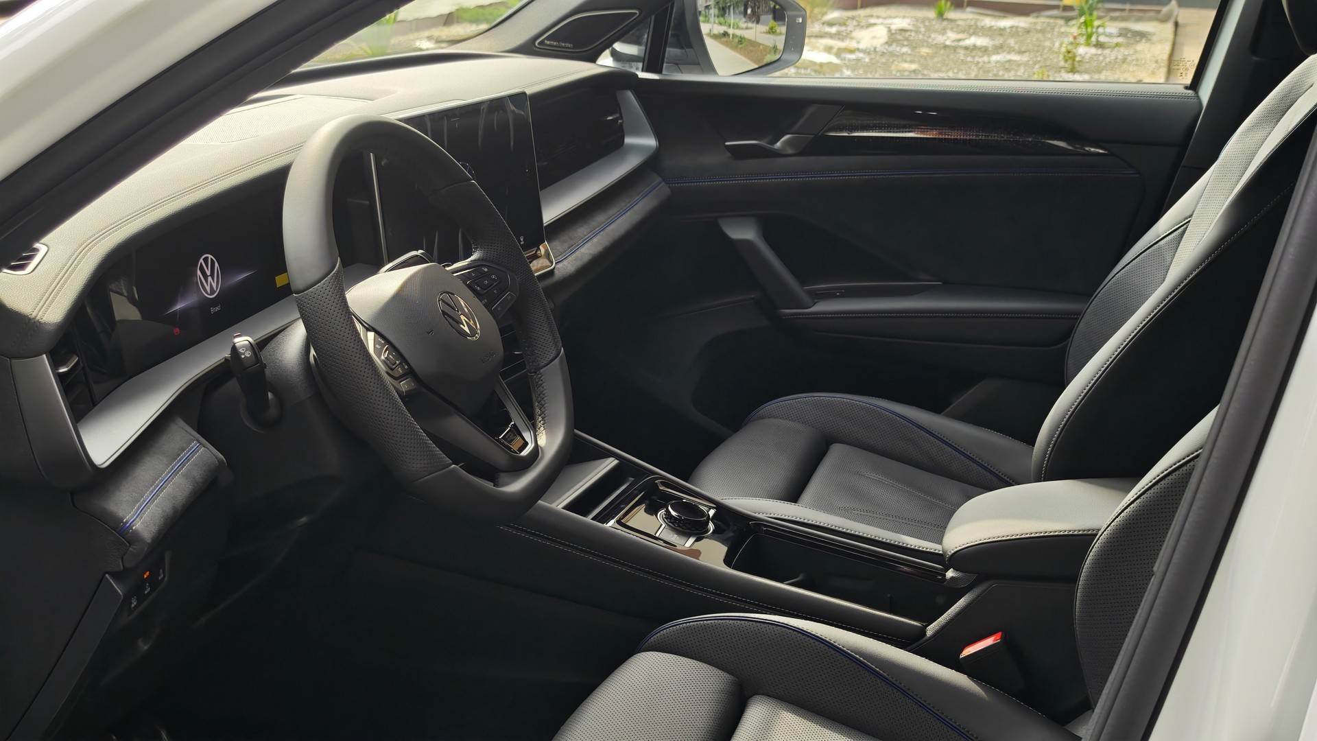 Зображення Новий Tayron R-Line 2.0 TDI 4MOTION