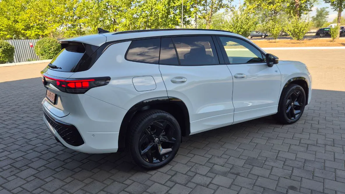 Зображення Новий Tayron R-Line 2.0 TDI 4MOTION