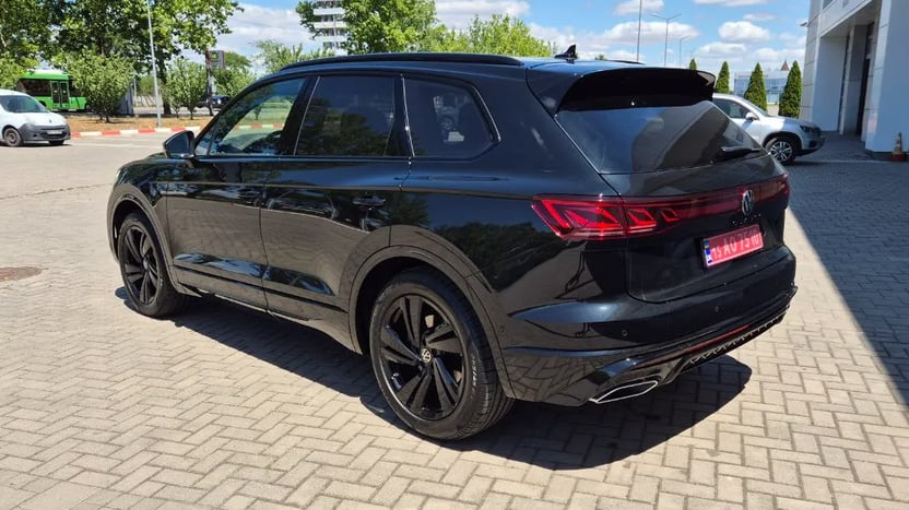 Зображення Touareg R-Line Platinum 3.0 V6 TDI