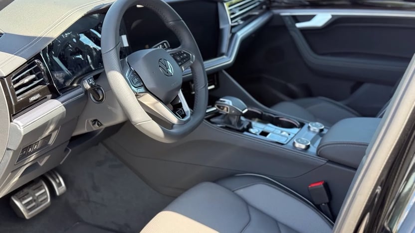 Зображення Touareg R-Line Platinum 3.0 V6 TDI